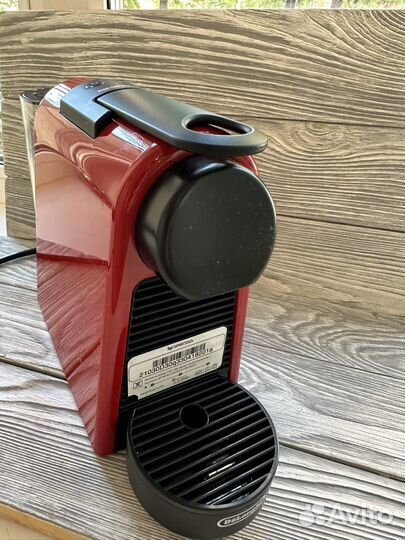 Кофемашина nespresso essenza mini