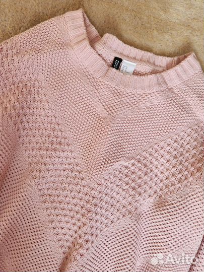 Свитер H&M розовый