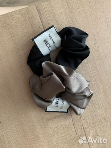 Резинка для волос из шелка Armani