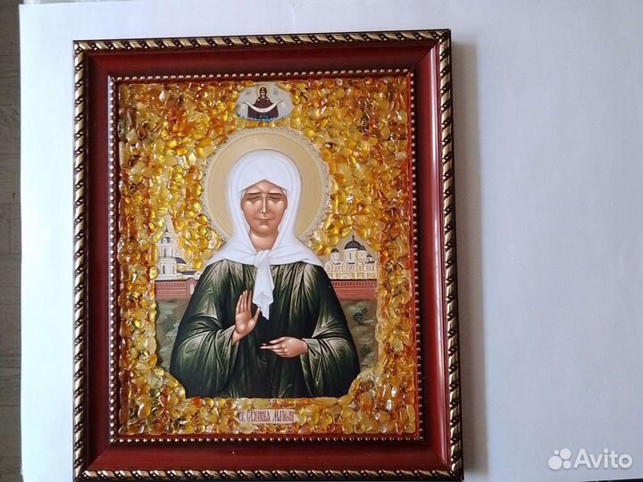 Икона Матроны Московской в янтаре