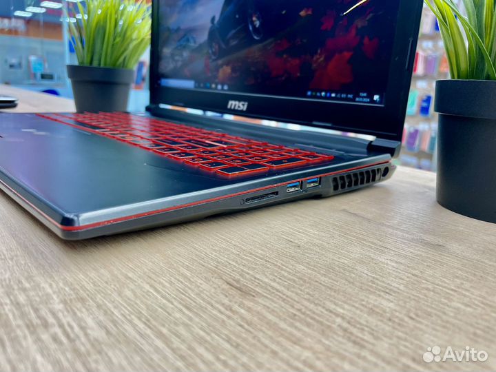 Игровой ноутбук MSI i5-8/ 16Gb/GTX 1050