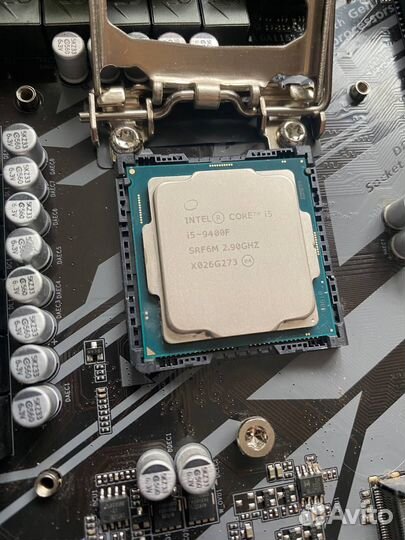 Процессор Intel Core i5 9400F LGA 1151-v2, 2.9 Ггц