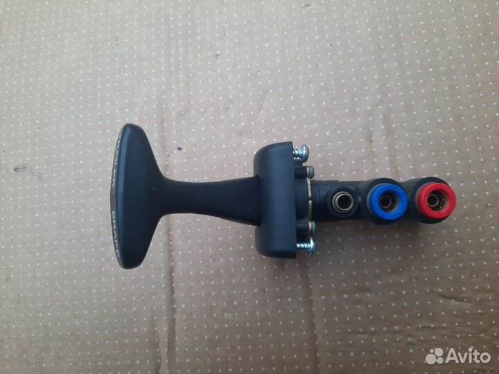 Продается кран ручника (парашют) Freightliner