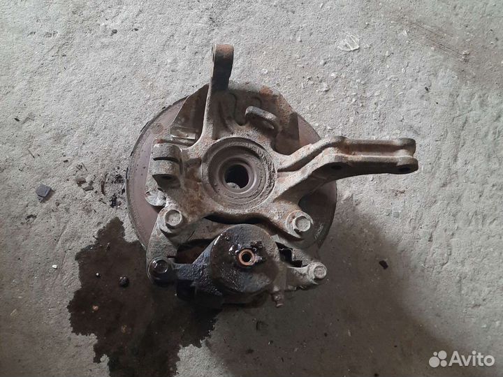 Переднии кулак в сборе на тагаз вега с100