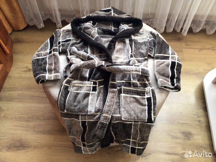 Халат махровый детский для мальчика 7-8 лет