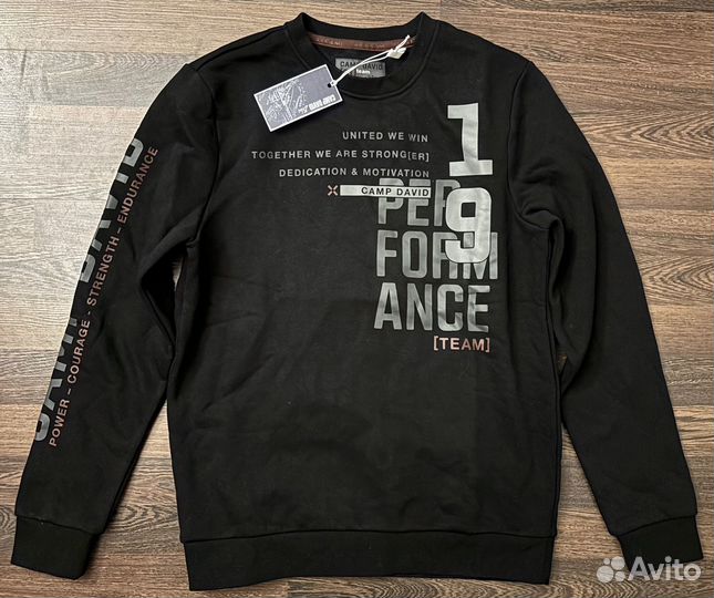 Свитшот camp david M