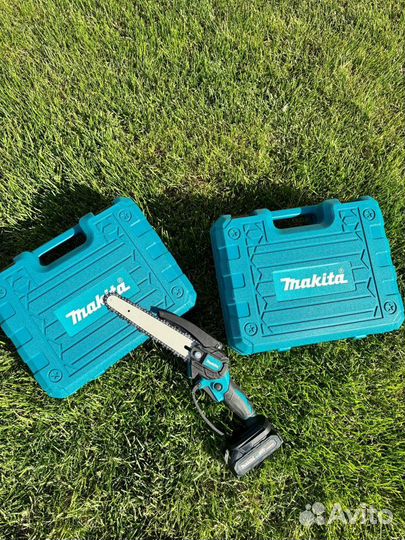 Аккумуляторная пила Makita 200mm