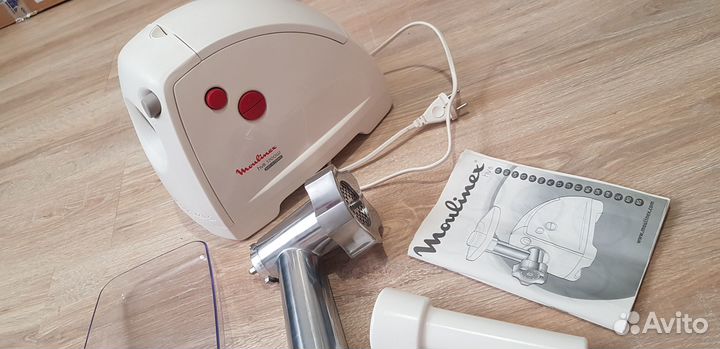 Электромясорубка Moulinex hv8, новая