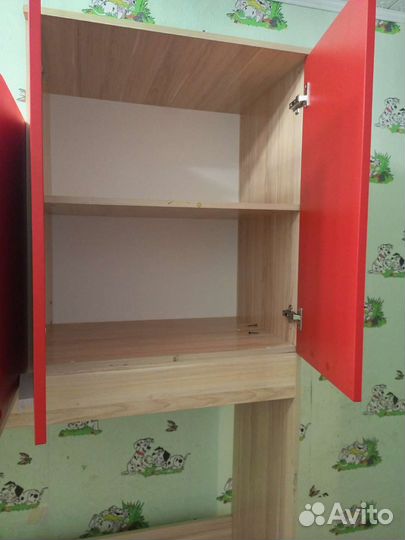 Детский уголок с кроватью