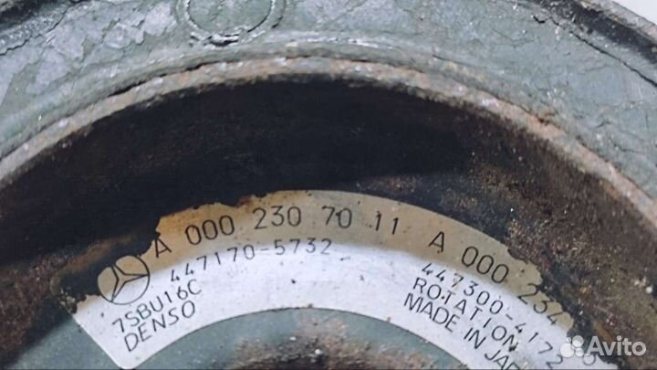 Компрессор системы кондиционирования Mercedes-Benz