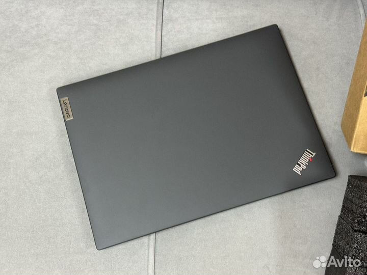 Lenovo thinkpad p14s gen 3