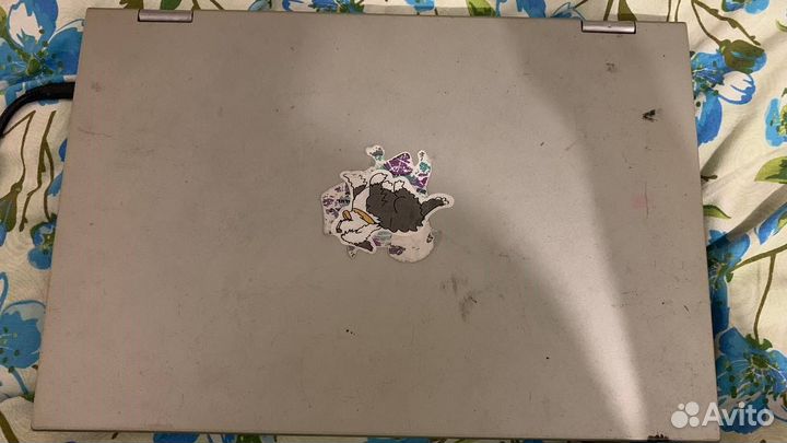 Dell P57G Intel i3-4010U / 8GB