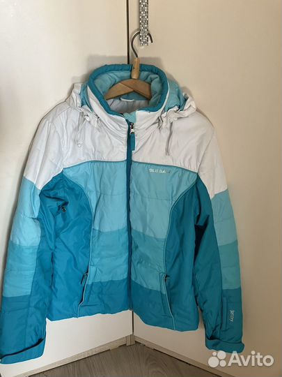 Спортивная куртка женская