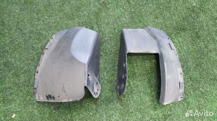 Подкрылки задние пара задние Ford Explorer 3 4