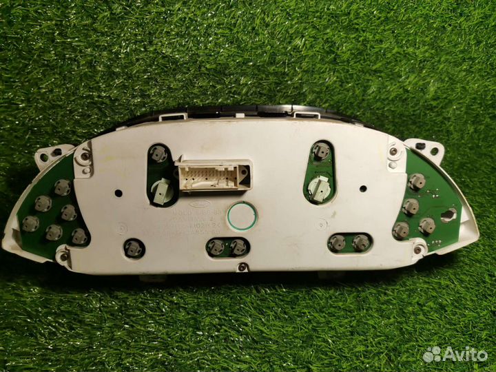 Приборная панель Фокус 1 USA