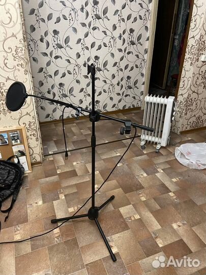 Микрофоная стойка