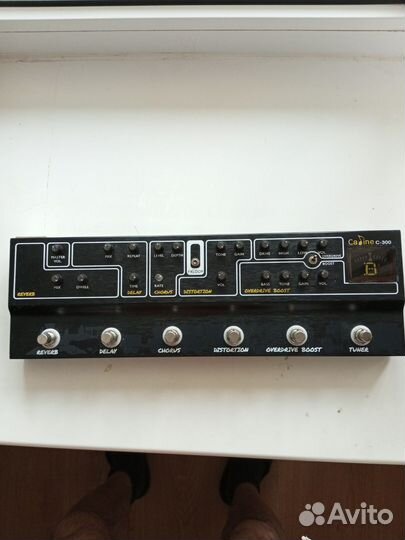 Педаль эффектов для электрогитары