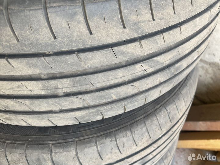 Nexen N'Fera SU1 215/60 R16