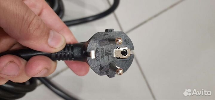 Сетевой силовой кабель