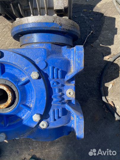 Электро двигатель,з/части