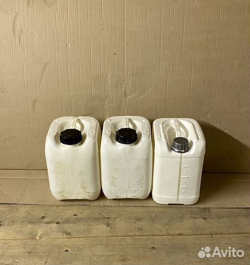 Канистра пластиковая 5 литров