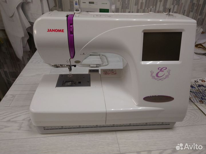 Вышивальная машина Janome 350е