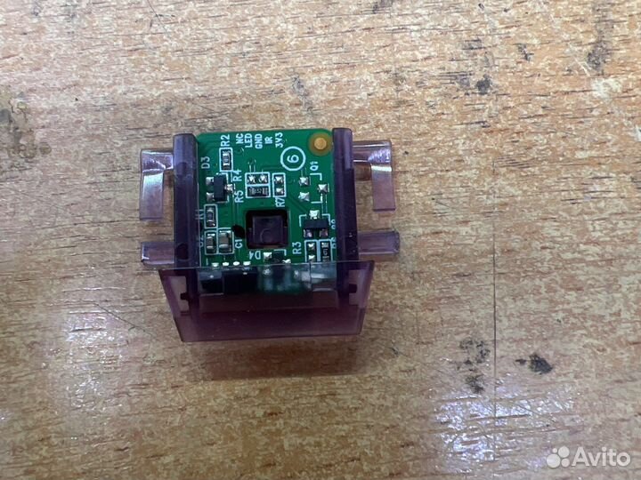 Плата приема ик для телевизора Thomson T22FTE1020