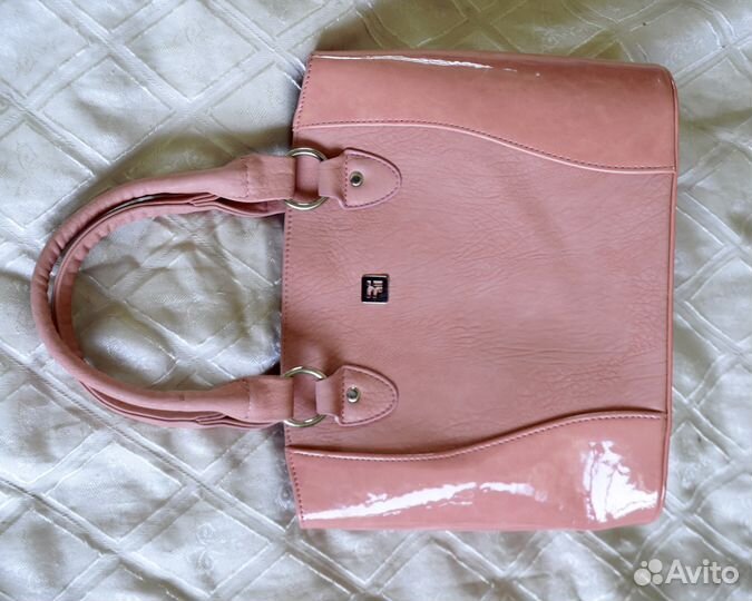 Сумки женские продам