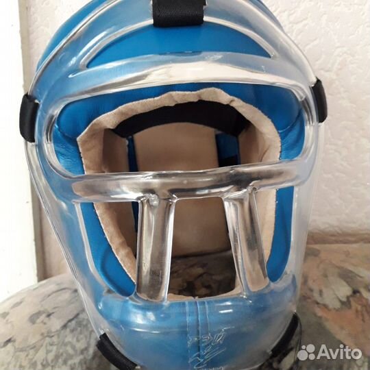 Шлем кожаный новый