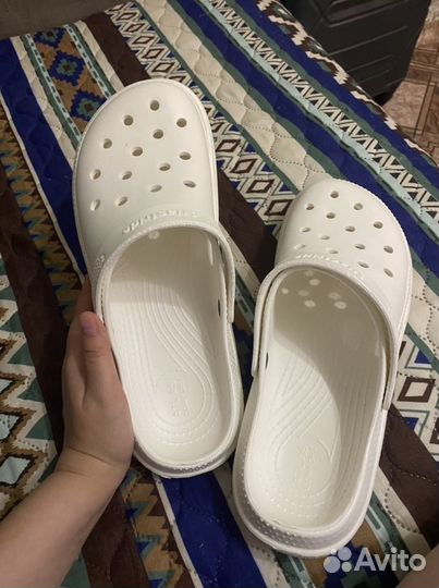 Сабо, crocs, пляжные шлепанцы