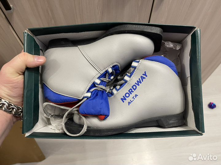 Лыжные ботинки 32 размер