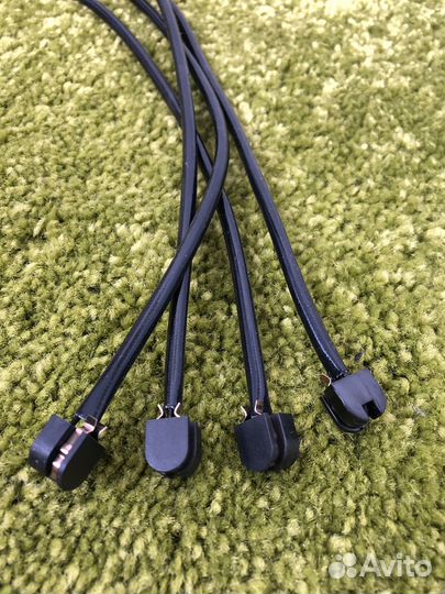 Передний и задний датчик износа колодок Macan 95B