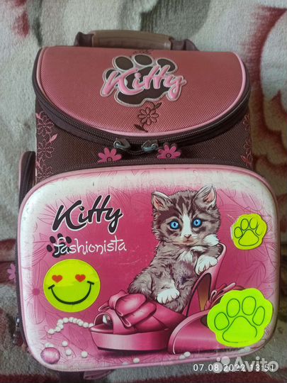 Школьные рюкзаки