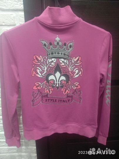 Спортивный костюм для девочки