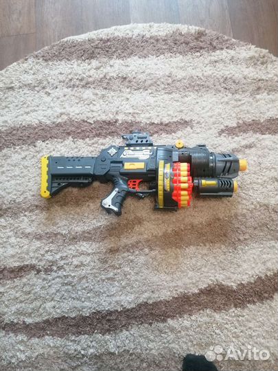 Бластер nerf