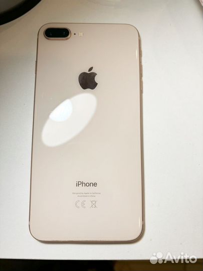 iPhone 8 Plus, 64 ГБ