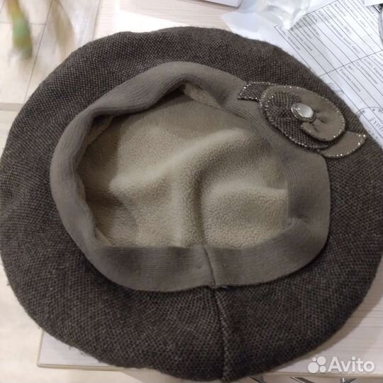 Берет женский отдам
