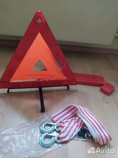 Новый знак аварийной остановки