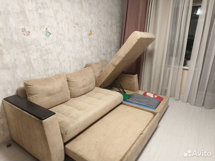 Угловой диван бу