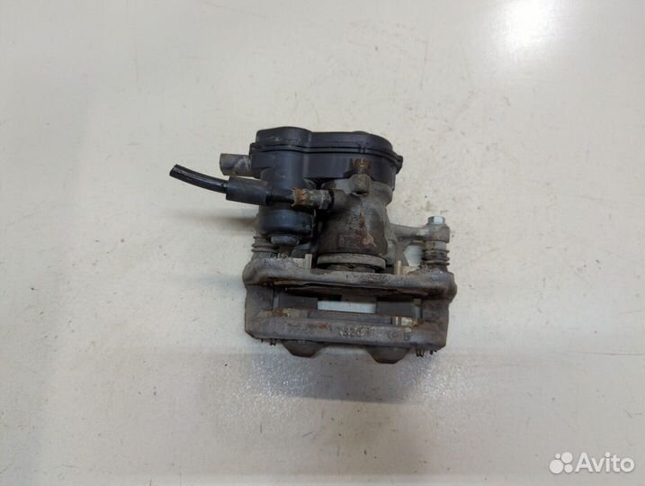 Суппорт левый задний Jeep Compass 2017, 2018