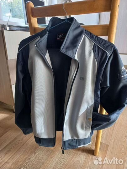 Спортивный костюм на мальчика