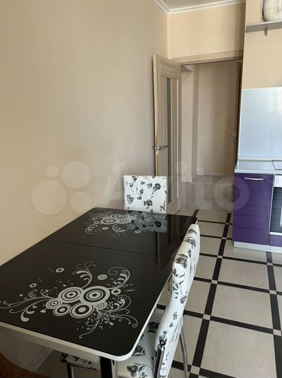 1-к. квартира, 48 м², 13/17 эт.