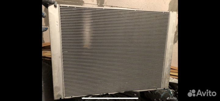 Радиатор охлаждения оригинал новый bmw