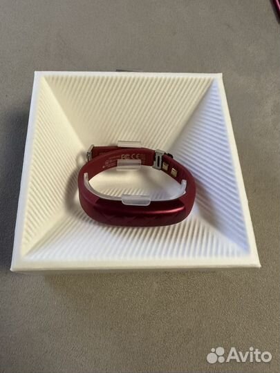 Фитнес браслет jawbone up3