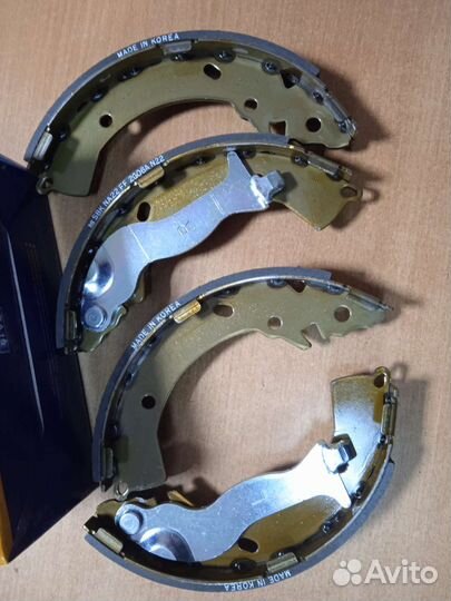 Колодки задние барабанные Солярис, Рио