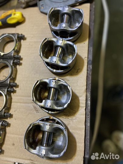 Поршни VAG 1,8 TSI cdab двигатель