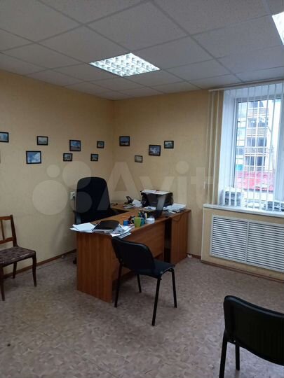 Офис с мебелью возле трц Меркурий, 22 м²