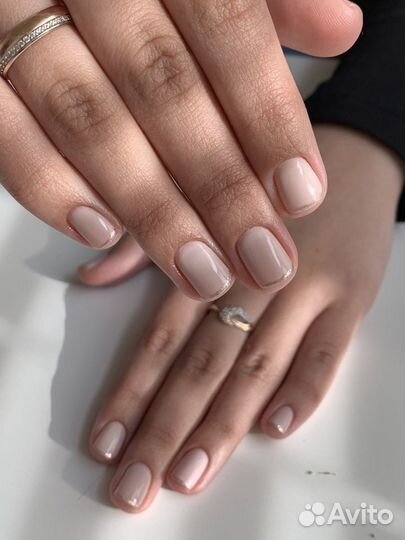 Маникюр на дому