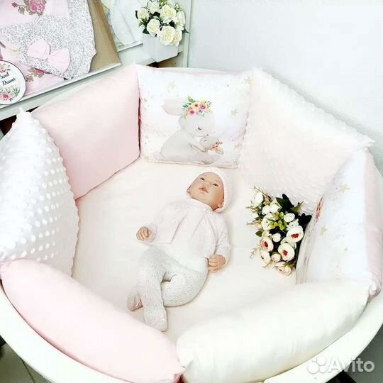 Бортики в кроватку новые