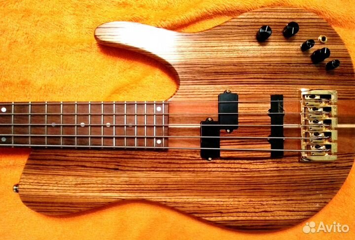 Бас гитара мастеровая Fodera